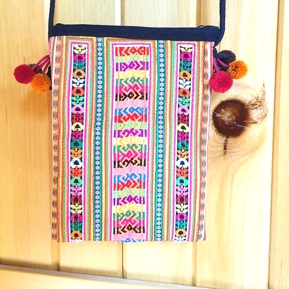 NWT Hmong Colorful Tribal Hand Crafted Vintage Fabric Woven Crossbody Bag - Picture 6 of 11